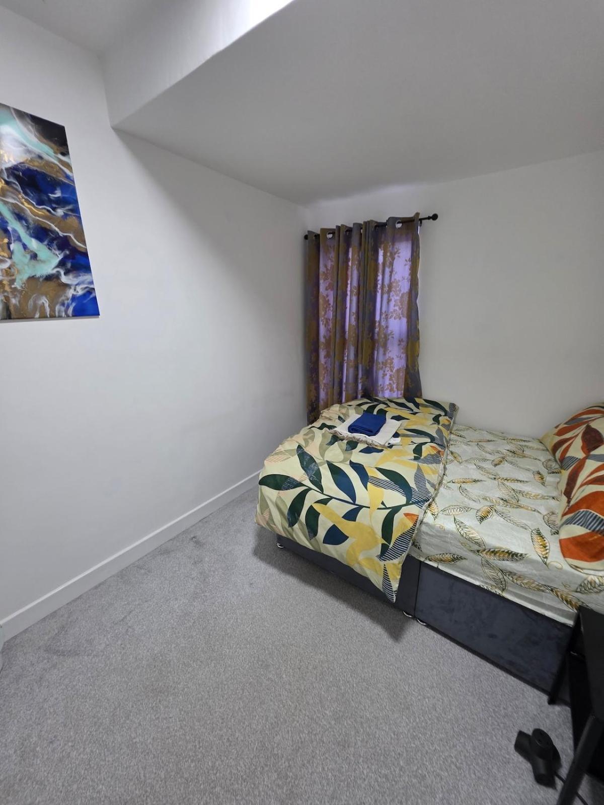 Excellent Location 2 Bedroom Flat Chorlton Apartamento *